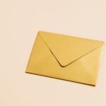 brief op wit achtergrond